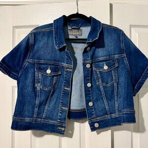 Torrid Denim Short Sleeve Cropped Trucker Jacket Size 2, 2X